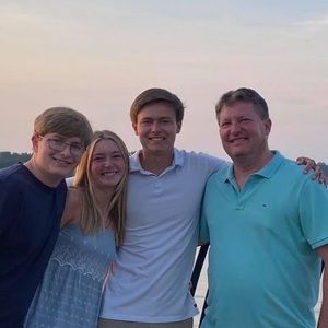 Meet your Posher, Jen